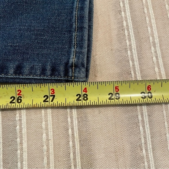 J Brand Skinny Leg Mid Rise Jeans in Connected 26 - Picture 11 of 11
